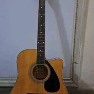 YAMAHA F3000 Original semi-acoustic guitar